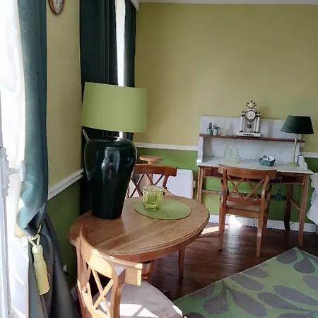 Manoir Du Clap 3* La Cerlangue