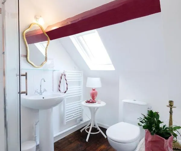 Guest house Manoir Du Clap 3*